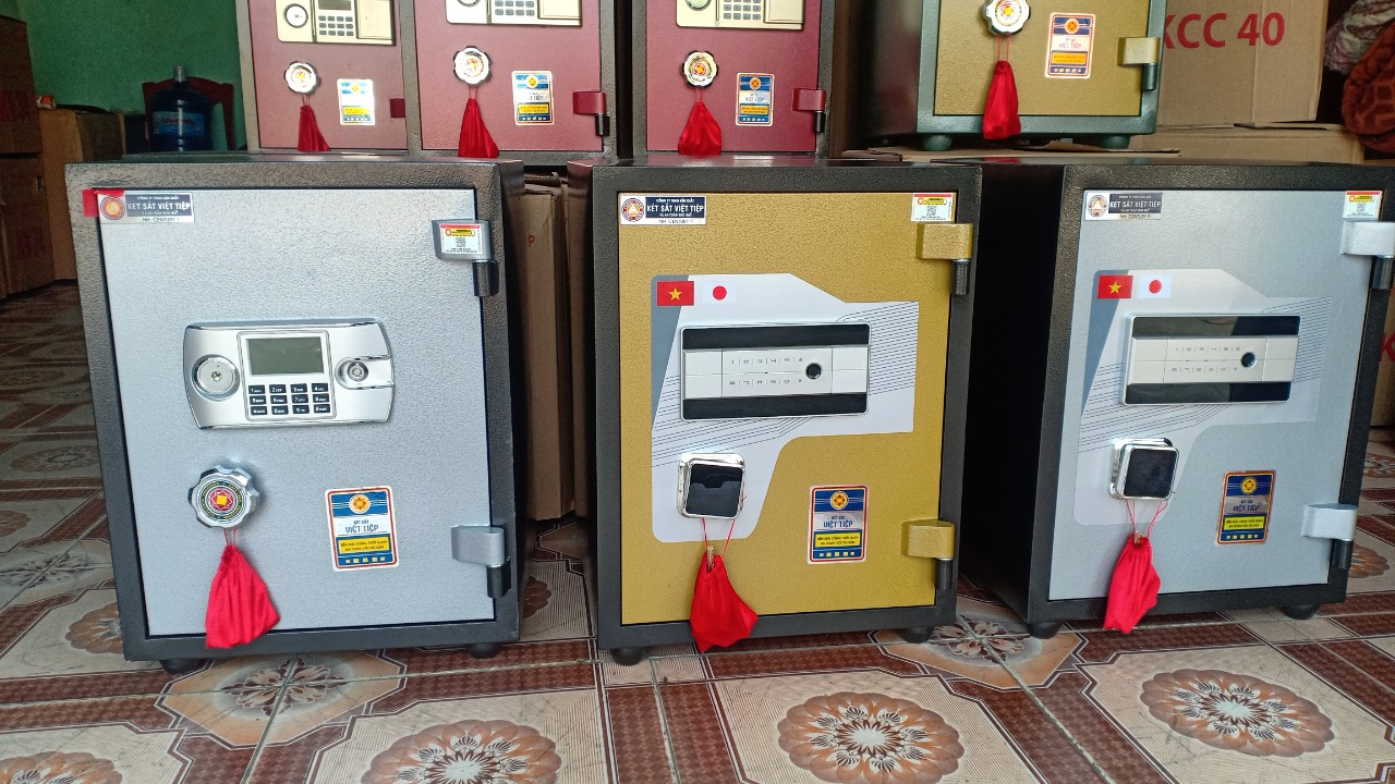 Két Sắt Vân Tay Điện Tử BN76 – VTDT, Đen Vàng, Việt Tiệp, Nặng 70kg, Két Sắt Bắc Ninh, Két Sắt Việt Tiệp Bắc Ninh. Két Sắt Vân Tay Điện Tử BN76 – VTDT, Đen Vàng, Việt Tiệp, Nặng 70kg, Két Sắt Bắc Ninh, Két Sắt Việt Tiệp Bắc Ninh.