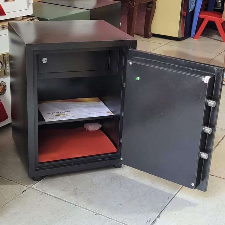 Két Sắt Điện Tử BN58-DT, Đen Đen, Việt Tiệp, Nặng 55kg, Két Sắt Bắc Ninh, Két Sắt Việt Tiệp Bắc Ninh. Két Sắt Điện Tử BN58-DT, Đen Đen, Việt Tiệp, Nặng 55kg, Két Sắt Bắc Ninh, Két Sắt Việt Tiệp Bắc Ninh.